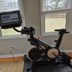 NordicTrack i15 Bike , Stationary Bike