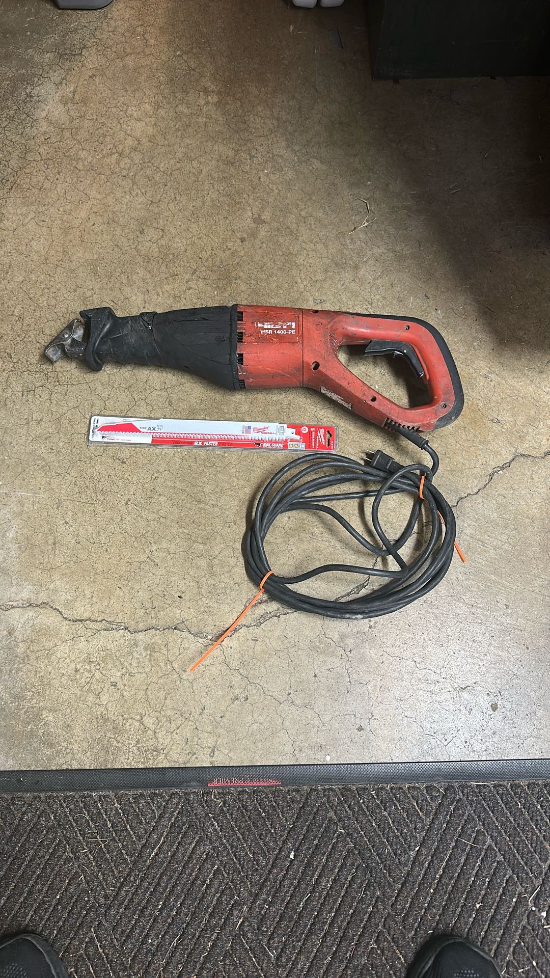 Hilti Sawzall