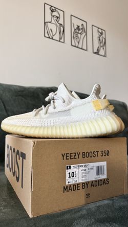 Yeezy Boost 350 V2 Light - Size 10.5