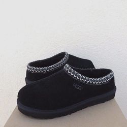 UGG Tasman Slipper Black Size 7 8 