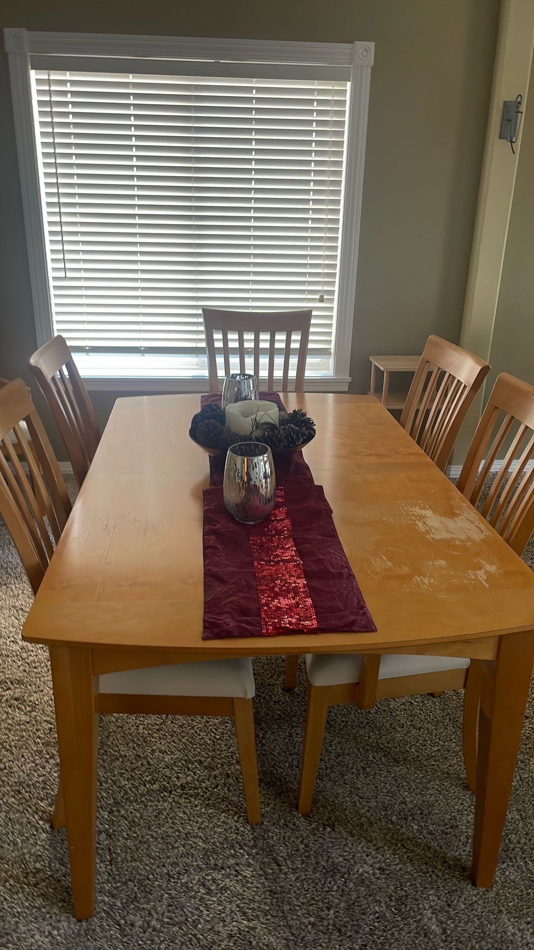 Oak Dining Room Table With Six Chairs