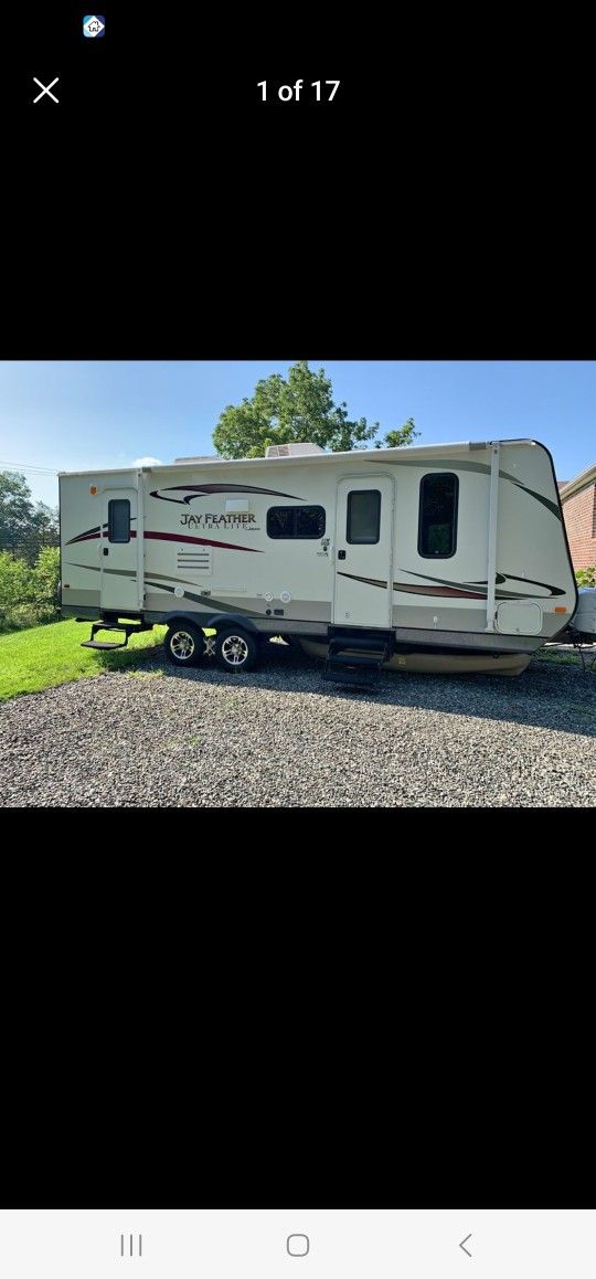 2013 Jayco Jayfeather 23m Pull Behind Travel Trailer With Bunk Beds