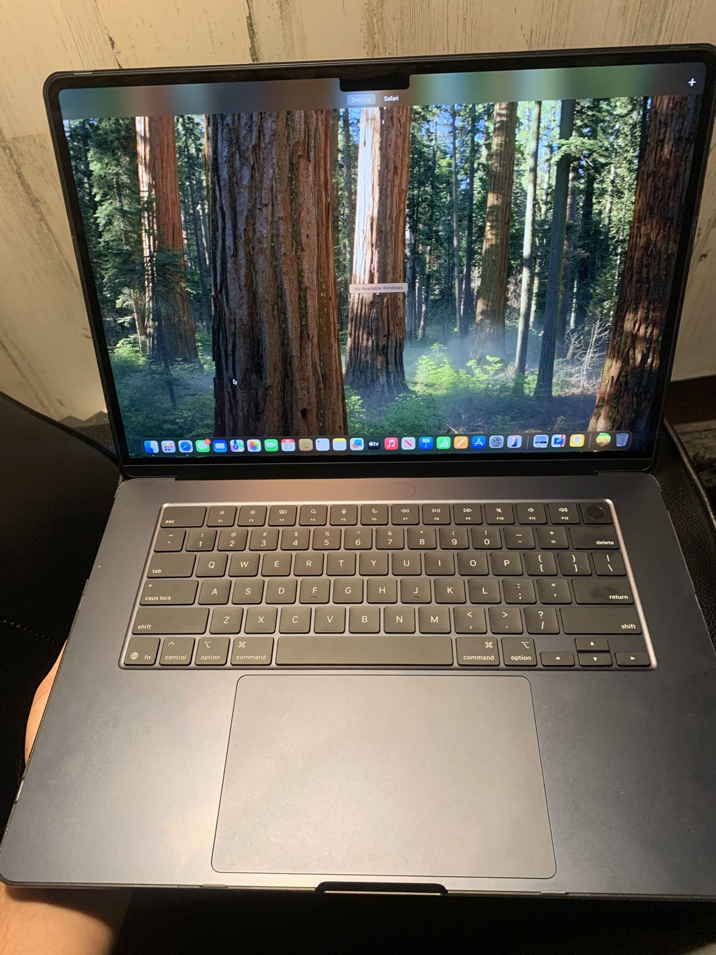 Almost New Macbook Air 2025 15 Inch M4 Chip