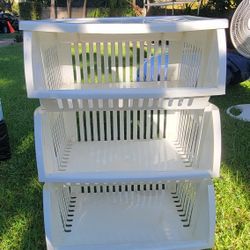 Plastic Storage Baskets w/ wheels