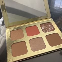 Bronzer & Highlight Blush Palette