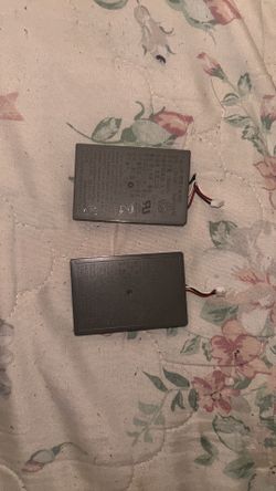 PS5 controller batteries