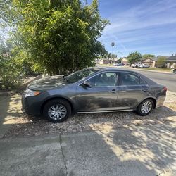 2012 toyota camry le
