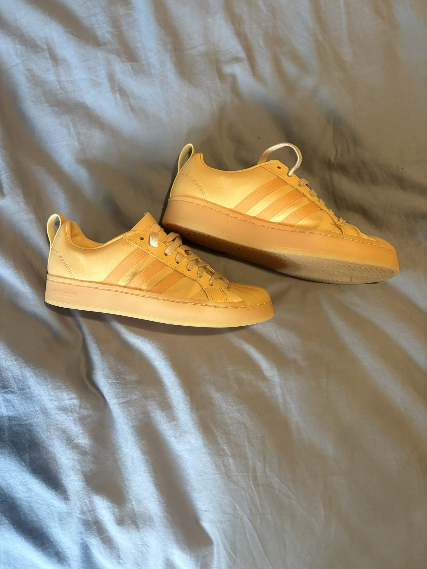 Shell Toes Rainbow Women’s Adidas Shell Toes for Sale in San Diego, CA - OfferUp