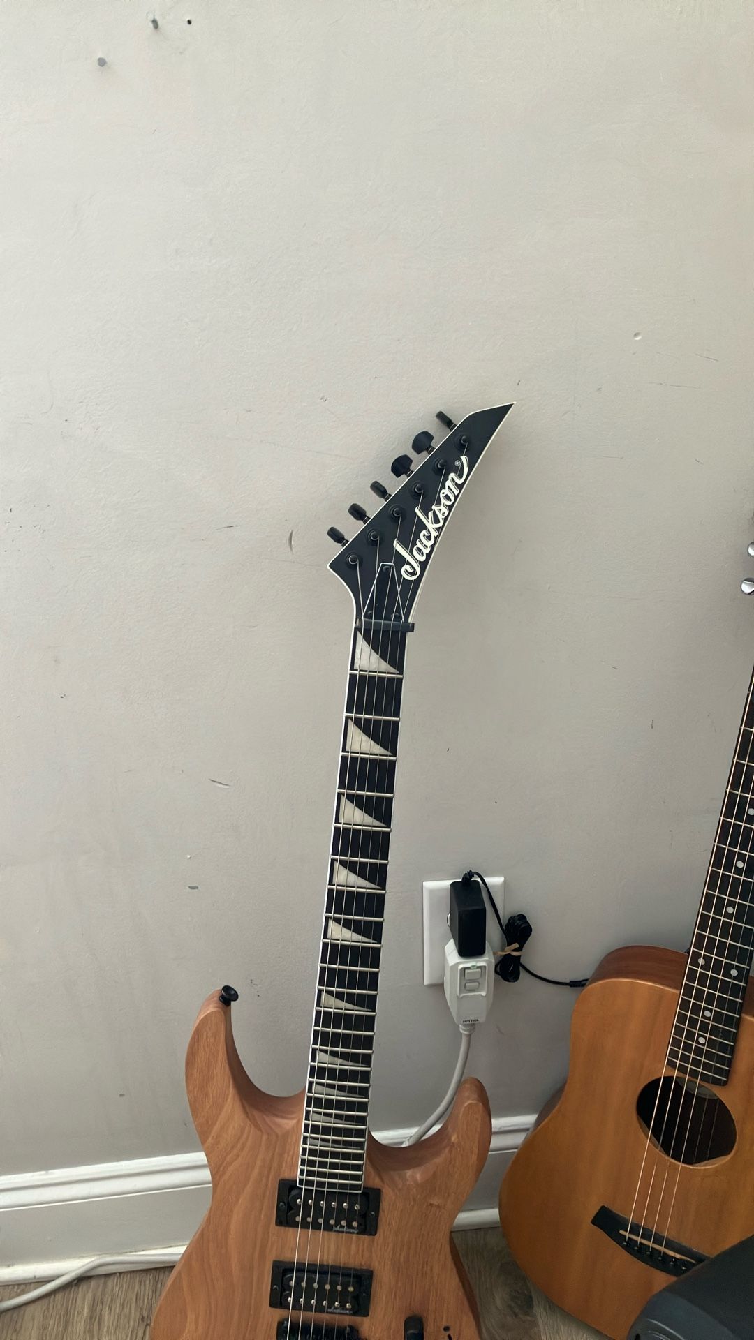 Jackson Js22