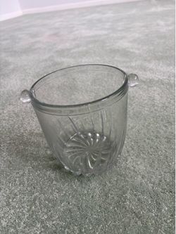 Bormioli Rocco (Moncayo design) small ice bucket with tongs 32 oz clear glass made in Italy