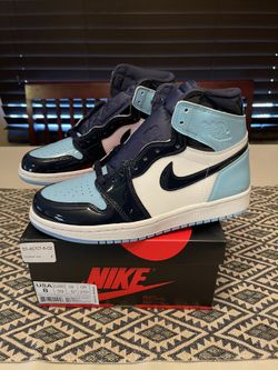 Air Jordan 1 UNC Patent Women’s Size 8