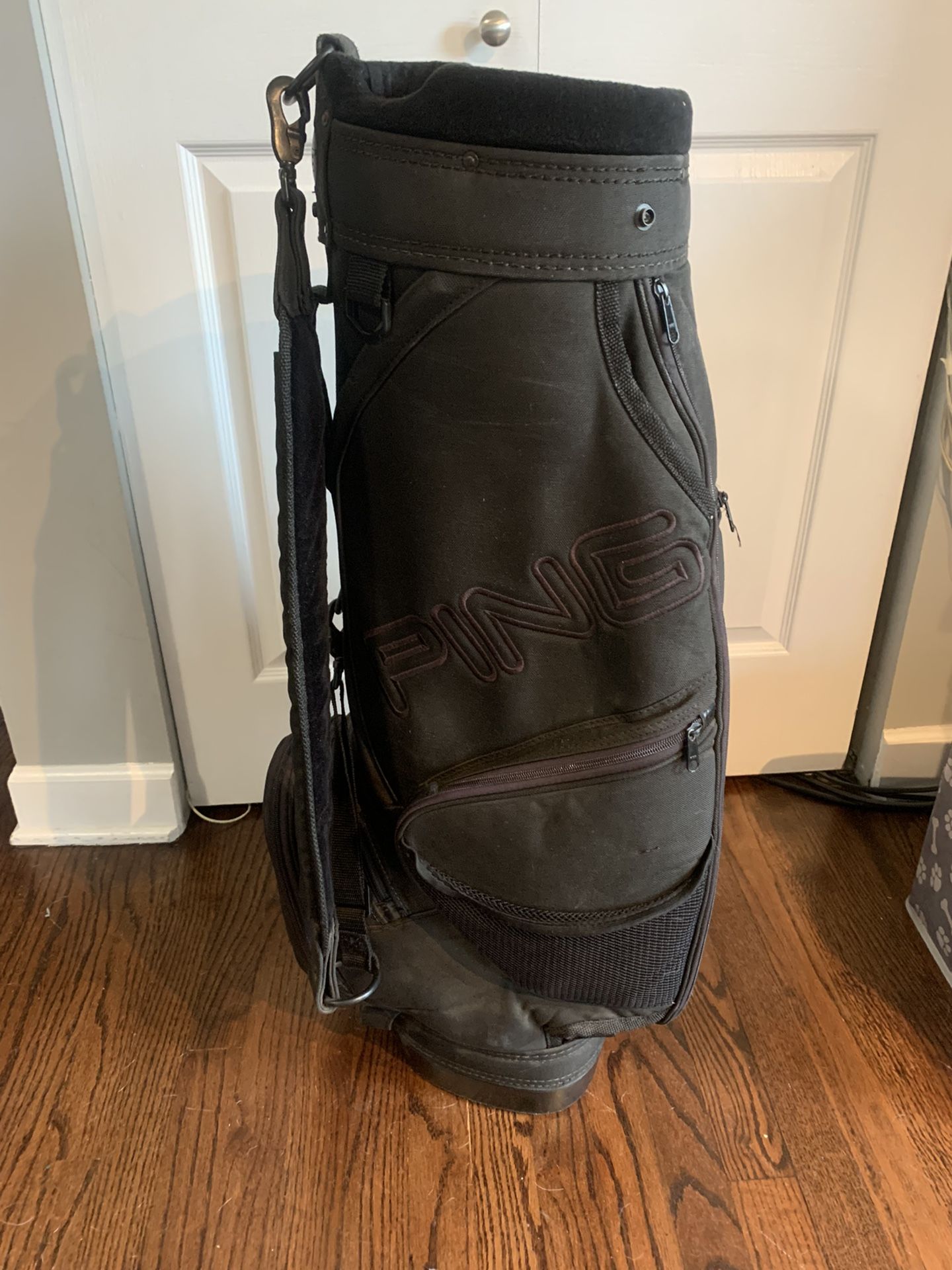 PING GOLF BAG CART WAY UMBRELLA Holder pockets