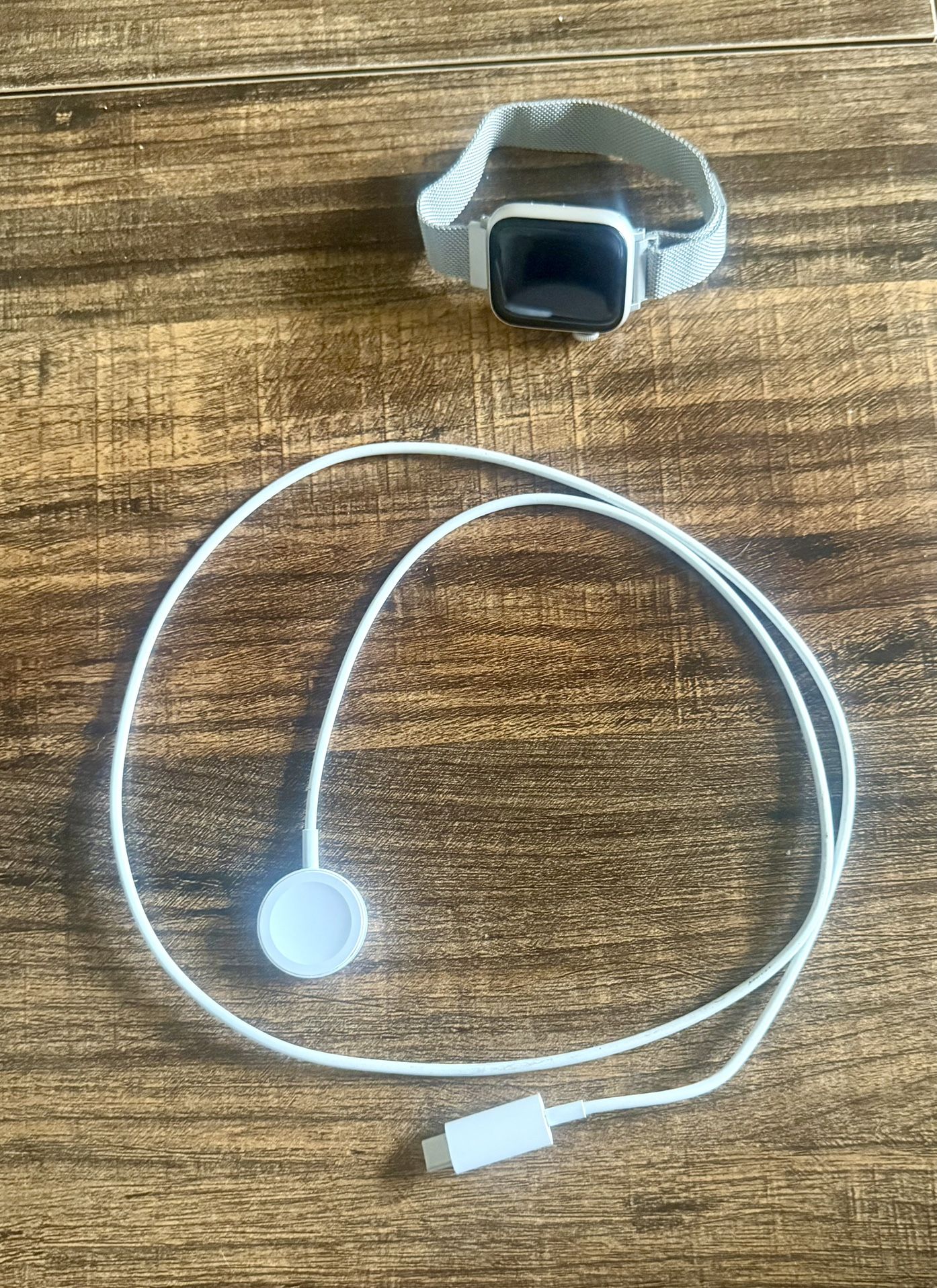 iPhone aluminum watch Apple 