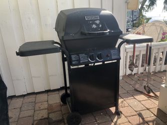 Gas grill