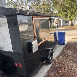 Food truck trailer
