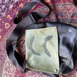 Queen Bee Creations OG Messenger Bag $20