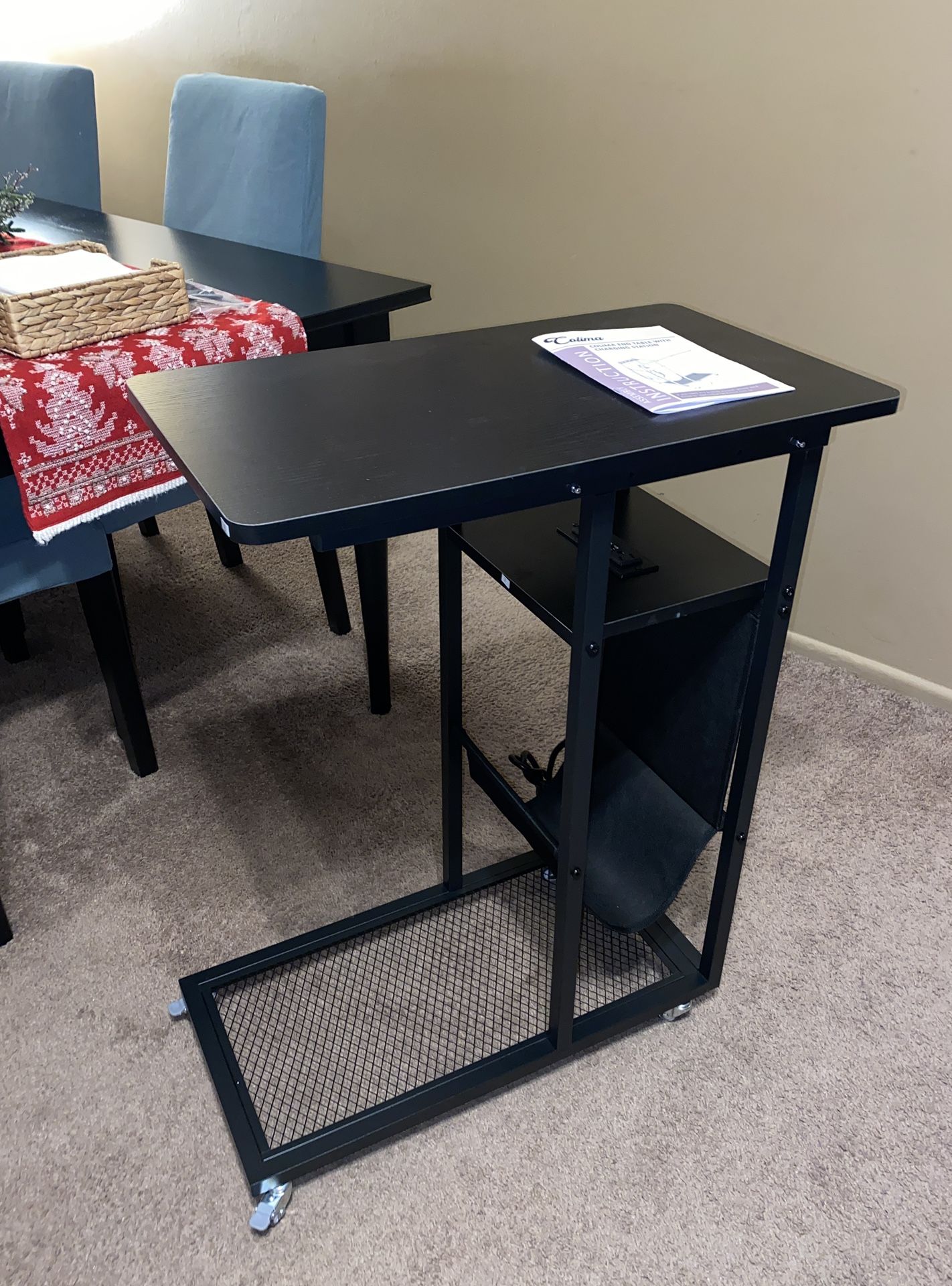 NEW C Shaped End Table with Charging Station (Black, Extra Large)