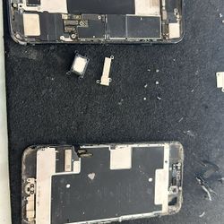 Phones For Parts Or Repair! 
