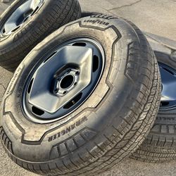 OEM cybertruck rwd wheels 18" Steel rims Goodyear 285/70R18 116H Tires 95% 