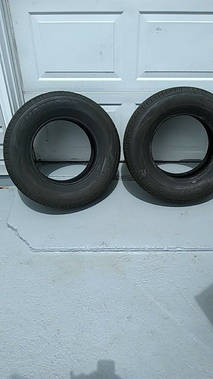 2 Hankook 275/70/15