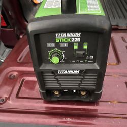 Titanium Welder 225