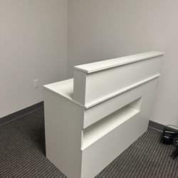 Small Reception Desk For PICKUP in Midtown