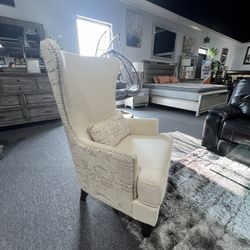 Accent Chair 
