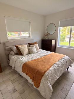 Bed and mattress