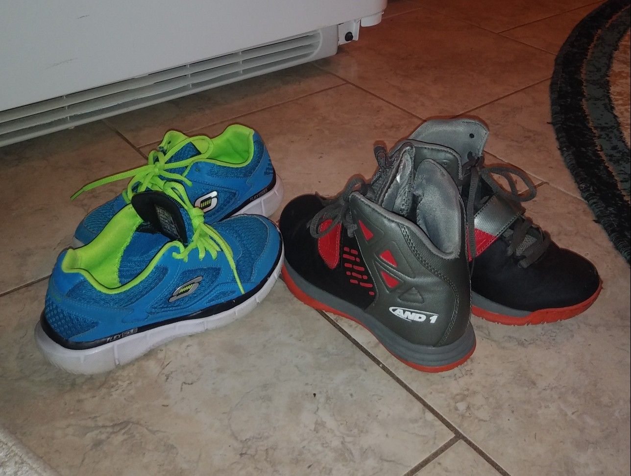 Kids shoes size 1