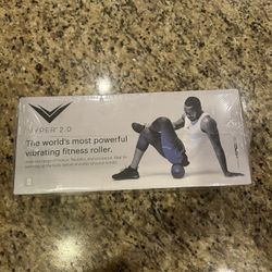 Vyper 2.0 Elite Vibrating Roller- Christmas gift New in box And Plastic Wrapped  Packing 