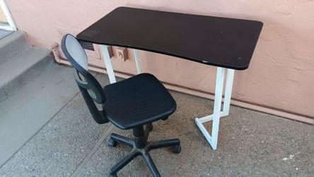 Black Desk and Office Chair Set