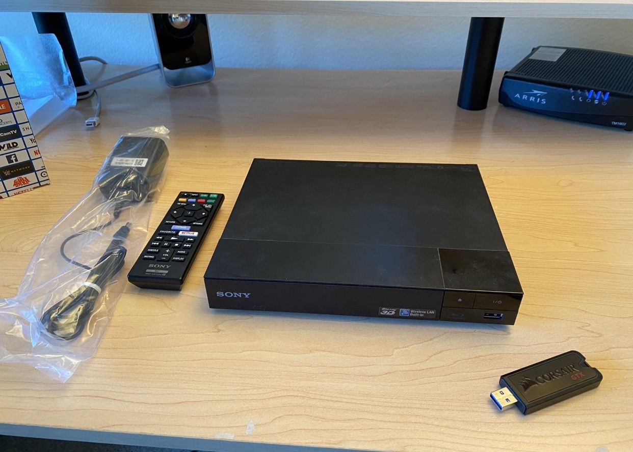 Sony BDP S5500 Blu-Ray/DVD player with Streaming Apps