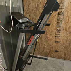 Pro Form 505 CST Treadmill 