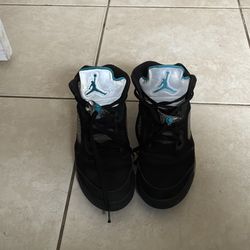 Air Jordan 5 Black Turbo Green size 9