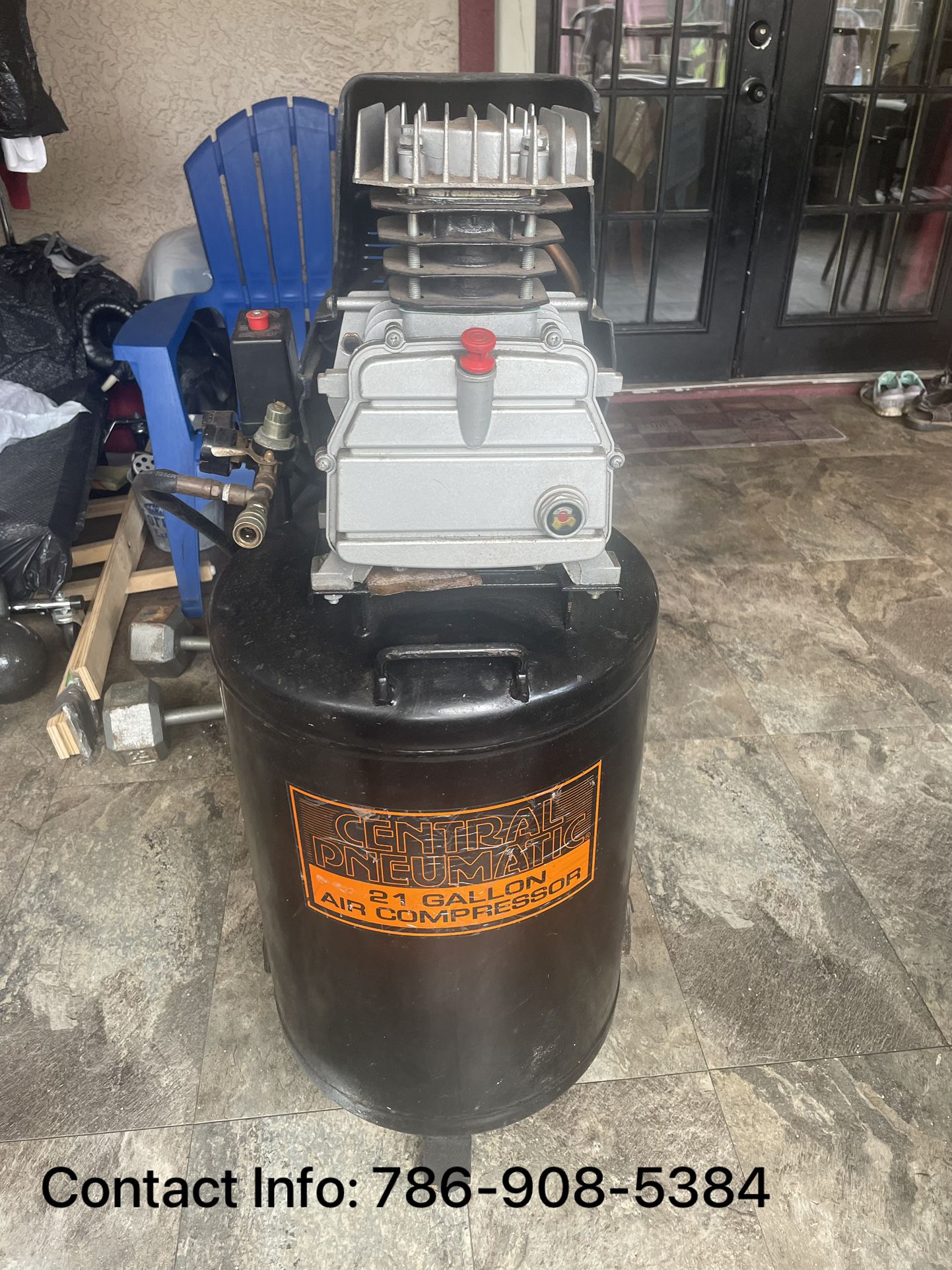 21 Gallon Air Compressor. Contact Number Below Photo For More Info.