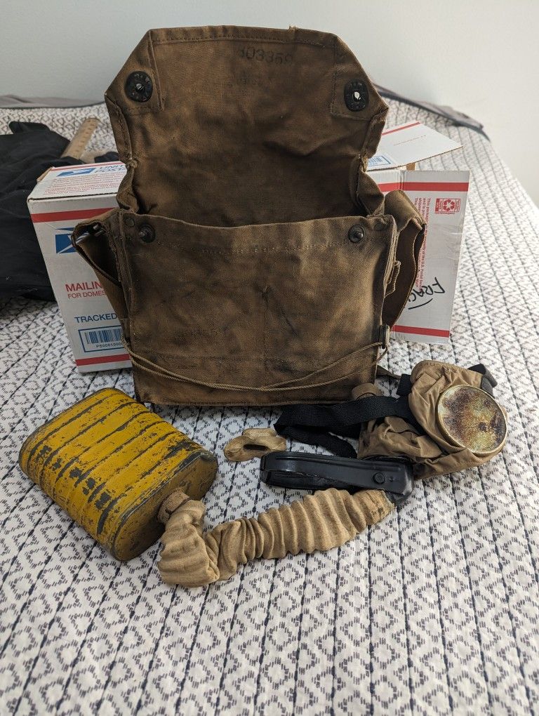 World War 1 U.S Gas Mask