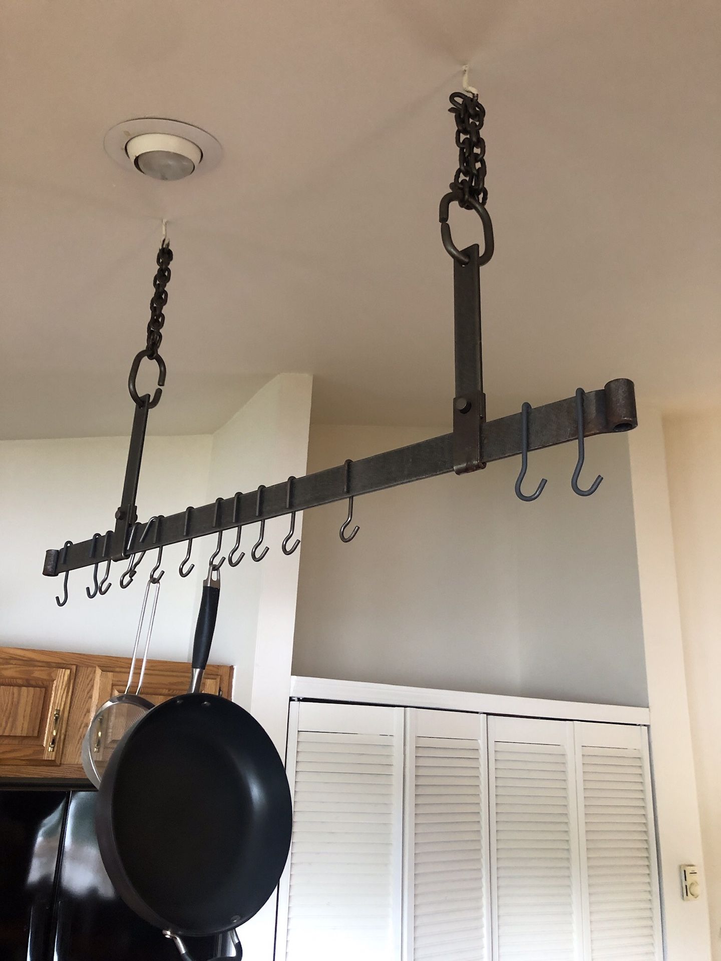 Potrack, hanging
