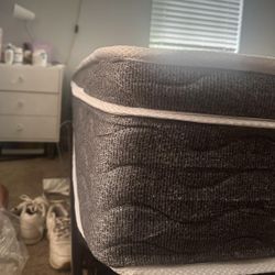 12inches Queen Size Mattress 