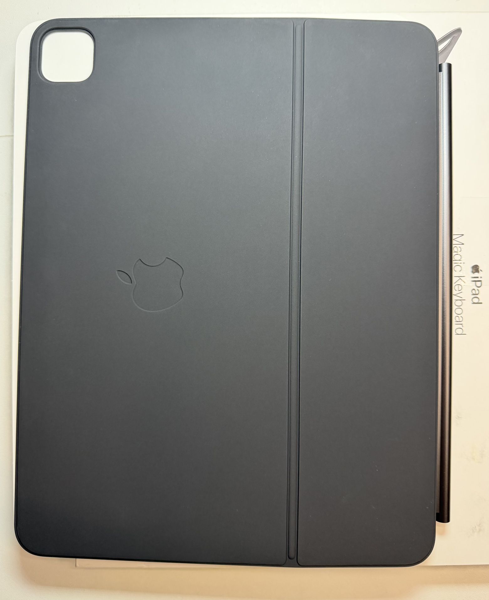 Original Apple Magic Keyboard Case iPad Pro 13-inch M4/M5 black A2974 MWR53LL/A