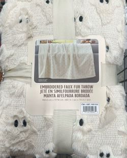 Halloween ghost blanket