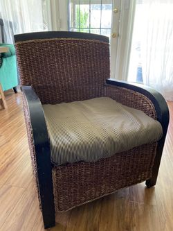 Rattan/ wicker chair