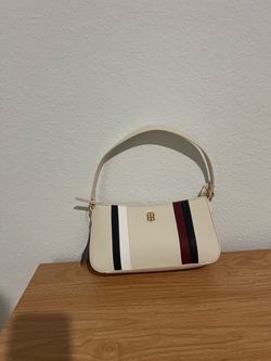 New Tommy Hilfiger Cream Shoulder Bag Purse