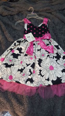 BRAND NEW Girls dress from macys size 8