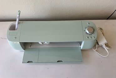 vinyl cricut cutter 2