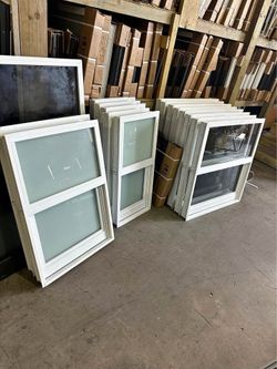 White Vinyl Double Hung Windows – Lot