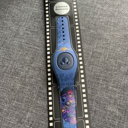 *NEW* Stitch Crashes Disney Aladdin Magic Band