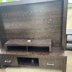 Top Notch Bedroom Set & TV Stand