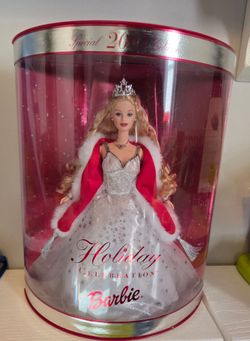 2001 Holiday Barbie