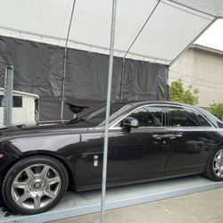 BMW, Mercedes, Audi, Land Rover, Bentley. 