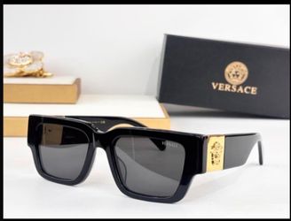 Versace Square Frame Sunglasses